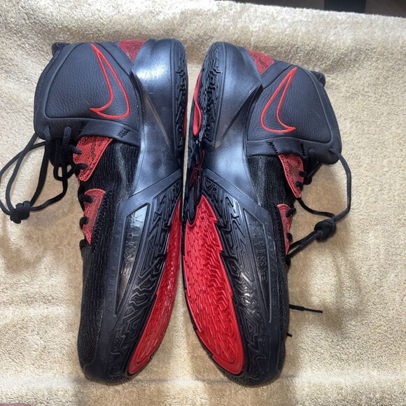Cz0204-004 Size17 Nike Kyrie Infinity Bred main image 9